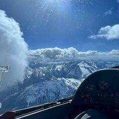 Flugwegposition um 13:28:43: Aufgenommen in der Nähe von 32020 Livinallongo del Col di Lana, Belluno, Italien in 4107 Meter